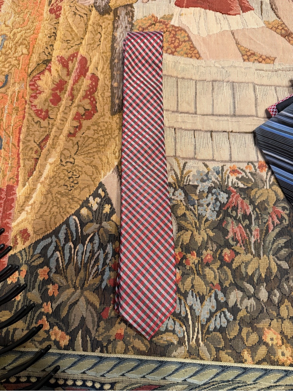Men's Red and Black Check Slim Tie - Classic Pattern - Alfani